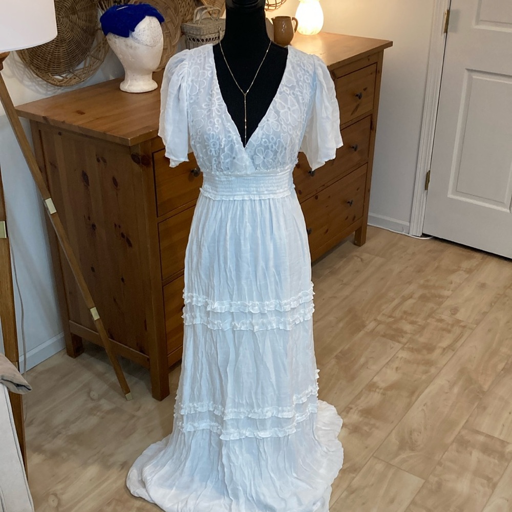 NWOT flying tomato gauzy white dress!
